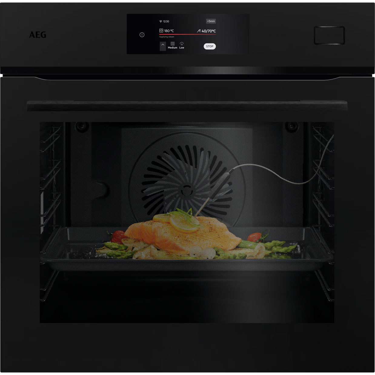 8000 MealAssist mit SteamPro (Einbaubackofen / WLAN-fähig / Dampfreinigung)